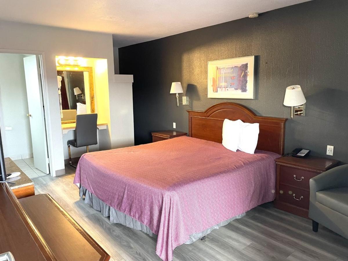 Downtown Inn Wenatchee Esterno foto